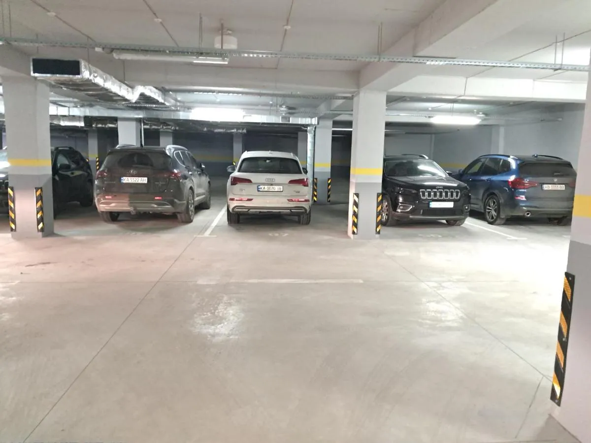 Image 1 of AIRPORT-TAXI-PARKING-Card