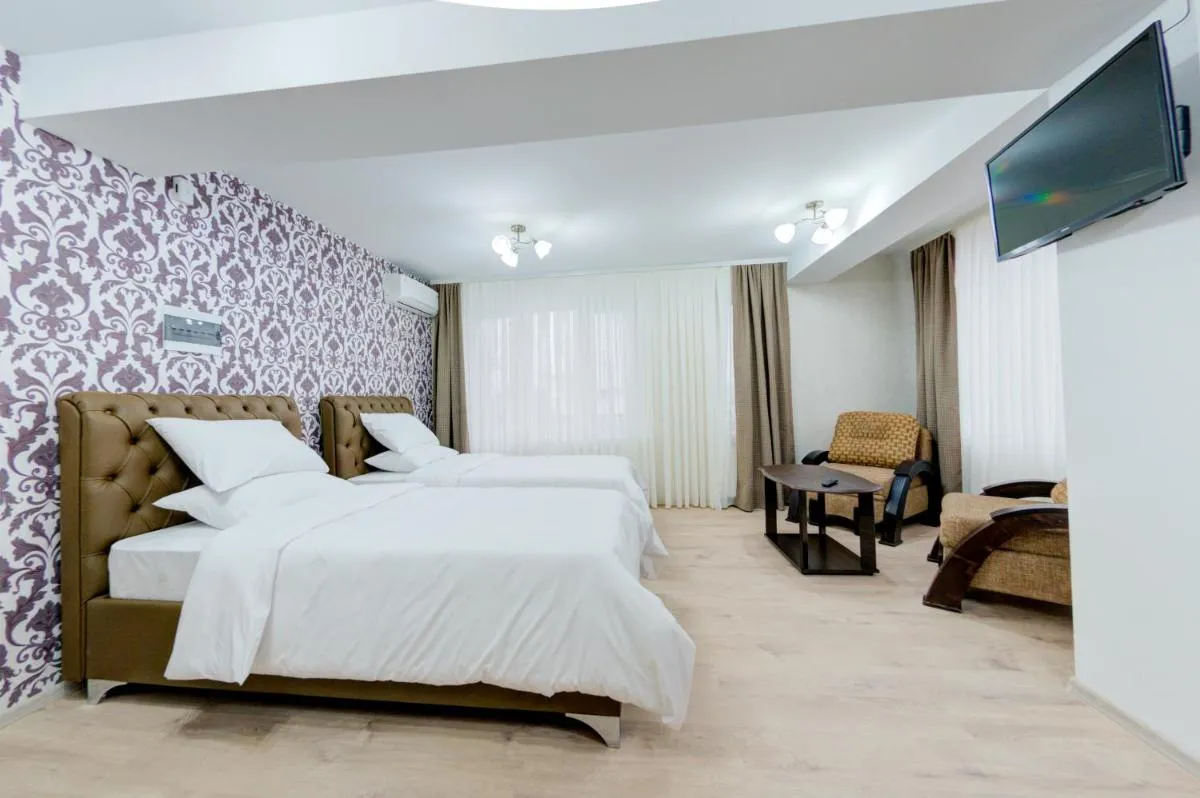 Image 1 of Catherine Hotel