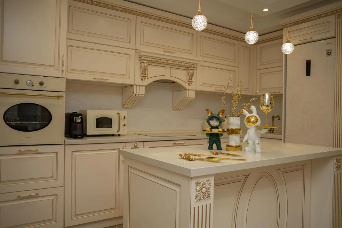 Image 1 of Center Candle Apartment