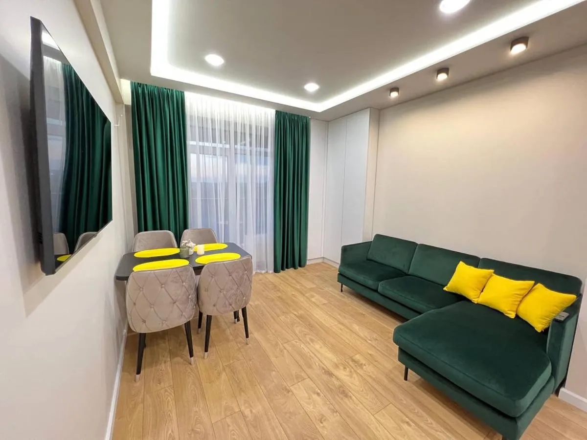 Image 3 of Cozy apartment in a very developed area!