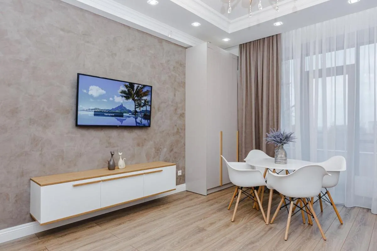 Image 4 of DOUBLE SkyHouse Exclusive Apartments