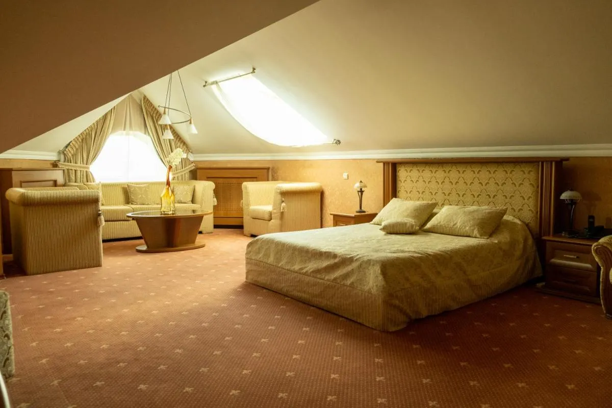 Image 1 of Diplomat Club Hotel