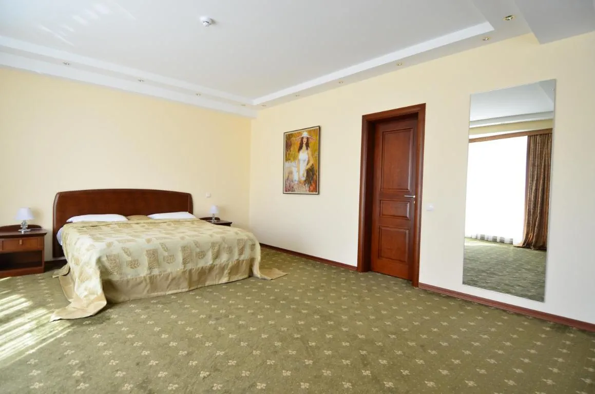 Image of Platinum Hotel