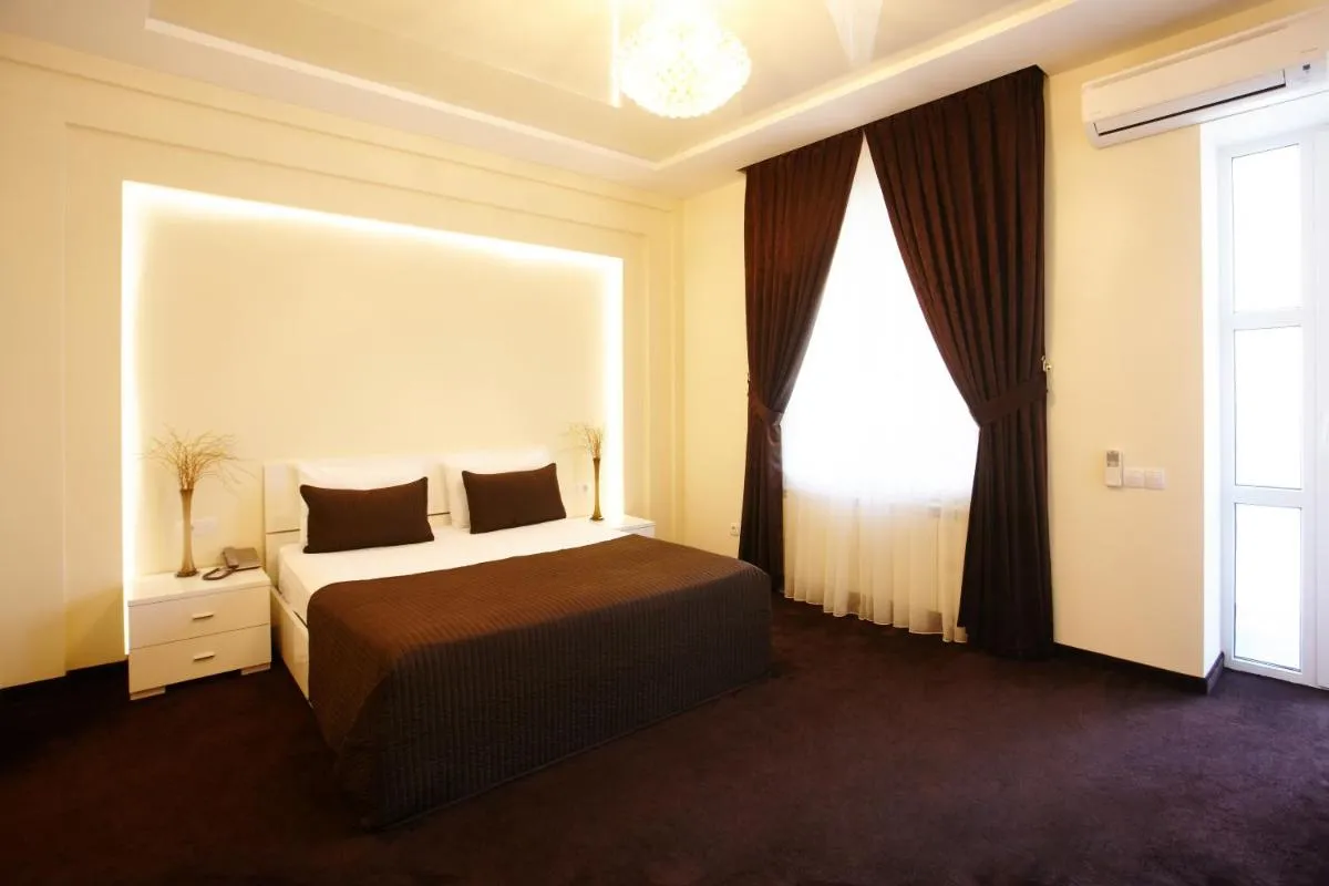 Image 6 of Ultra Central Park Apartments