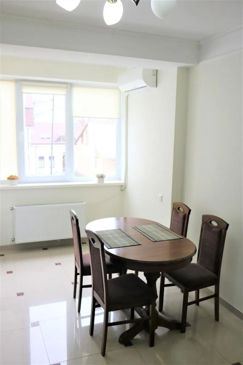 Image 3 of 2 Bedroom and Living Room in CENTER of Chisinau on Armeneasca Street