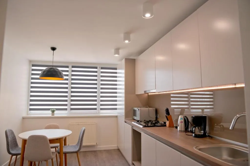 Image of 2 bedroom apartment close to center, park and shopping center