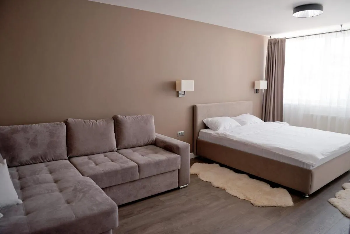 Image 3 of 2 bedroom apartment close to center, park and shopping center