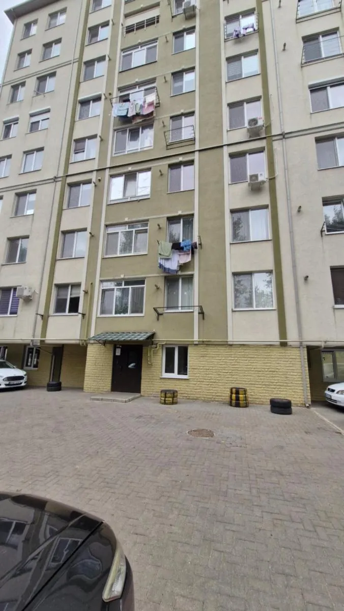Image 2 of Аэропорт-Кишинев