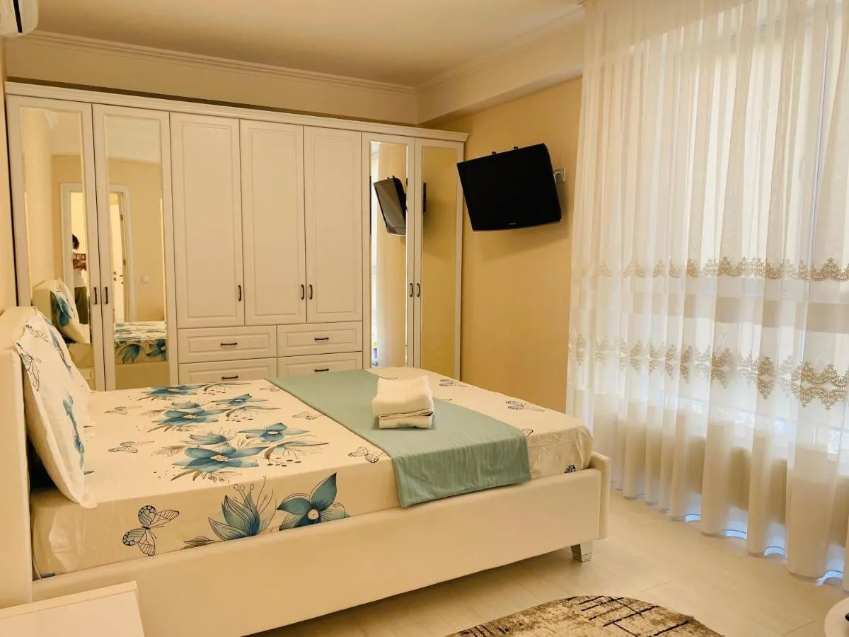Image 2 of Apartament lux