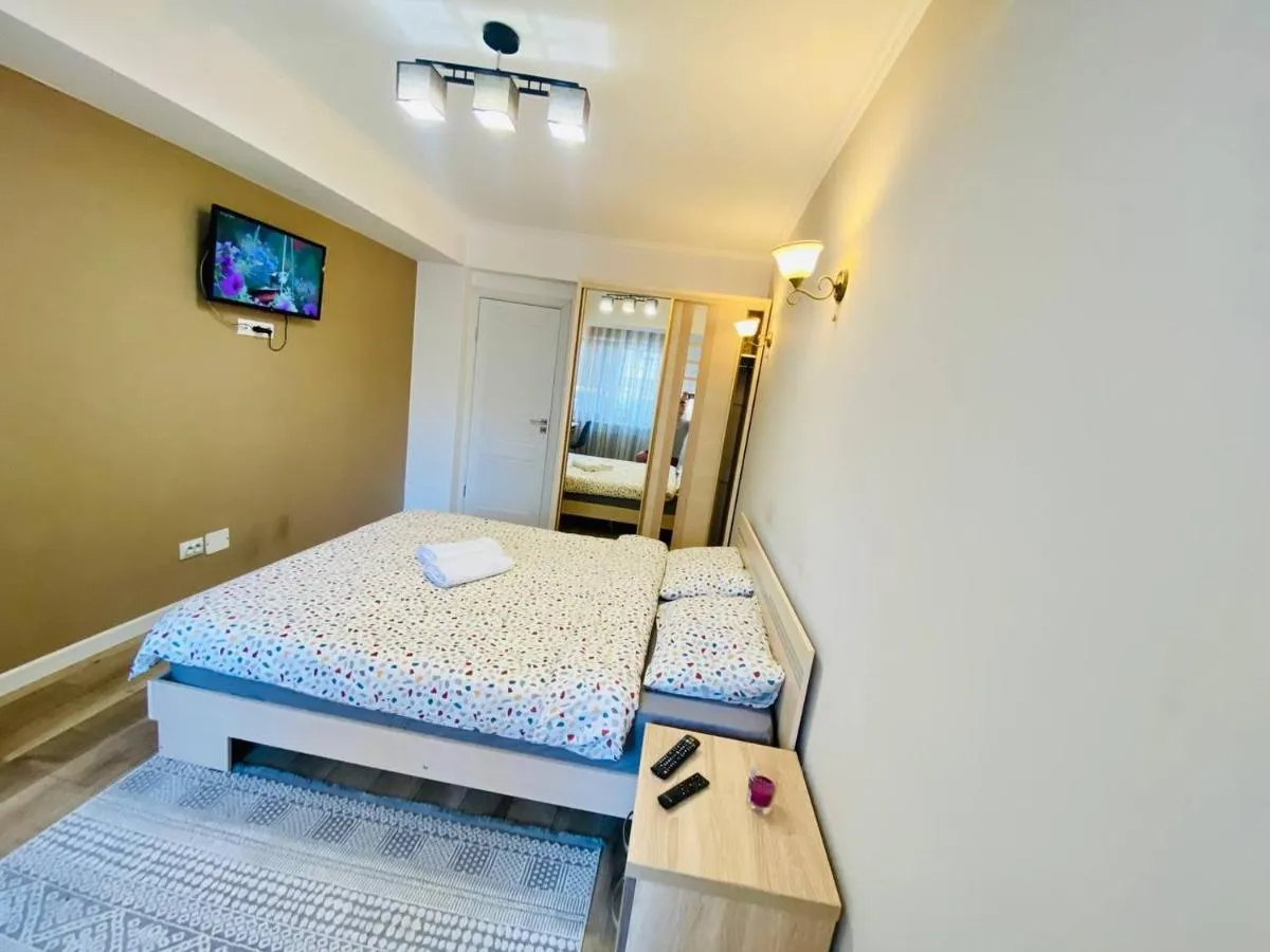 Image 5 of Avenue Apartment