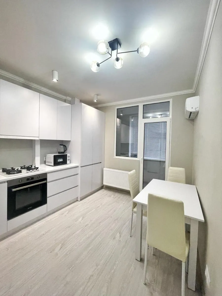 Image 2 of Beautiful Apartment in Chisinau