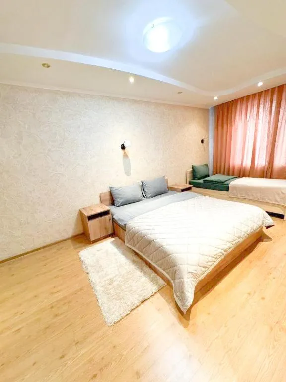 Image 3 of Center 2 bedrooms Hajdeu