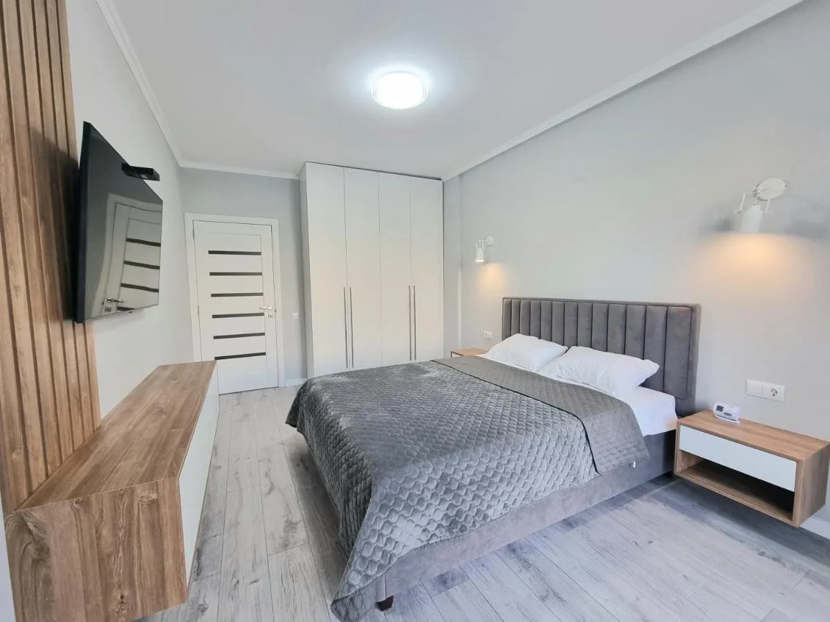 Image 1 of Center, Albisoara str., 1bedroom and living with balcony