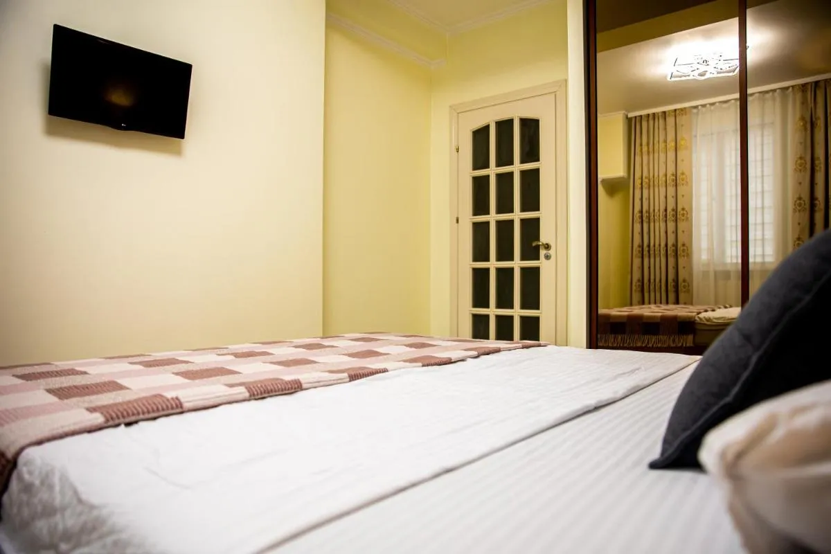 Image 5 of Center Comfortable apartment