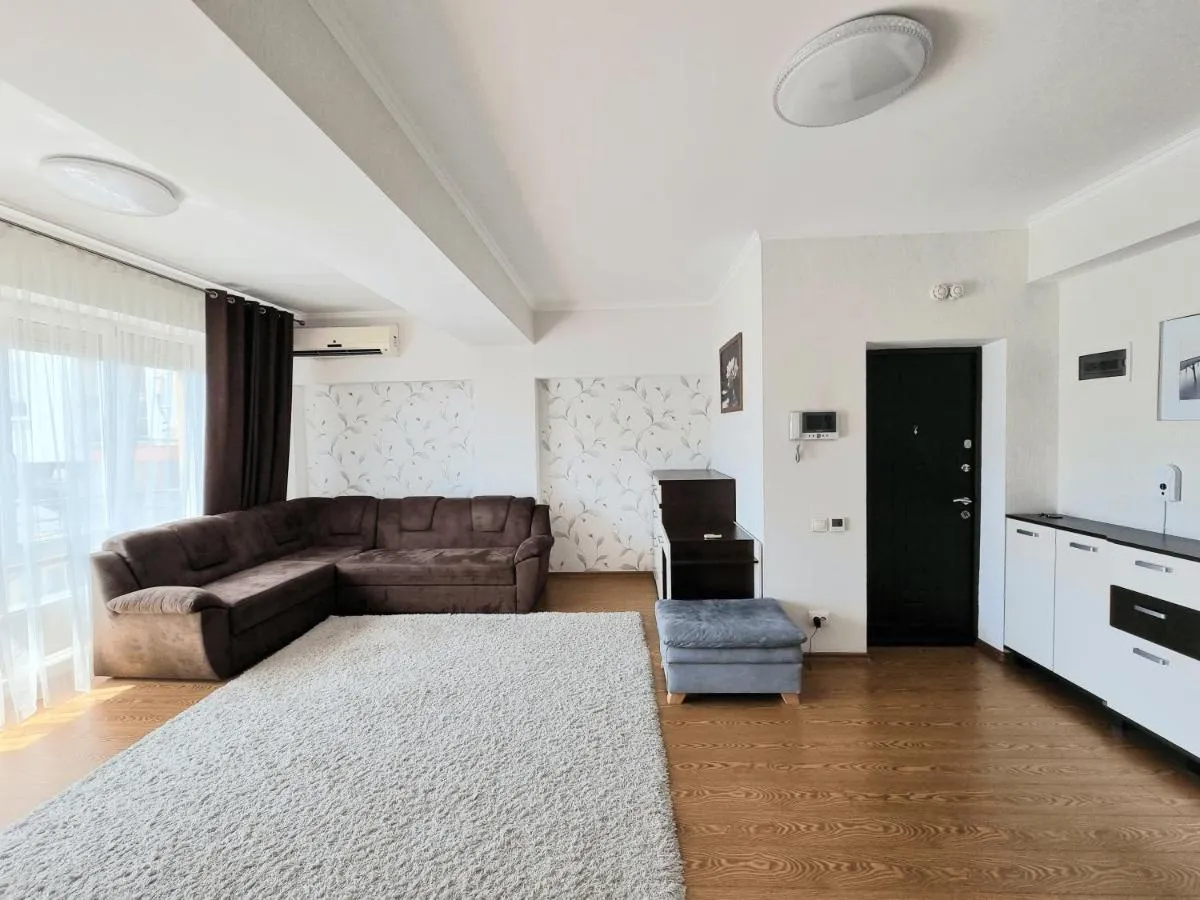 Image 4 of Center, Ismail str.apartment, 1 bedroom and living