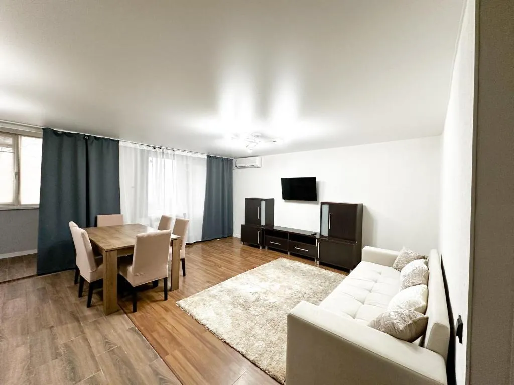 Image of Center Location 2 bedrooms