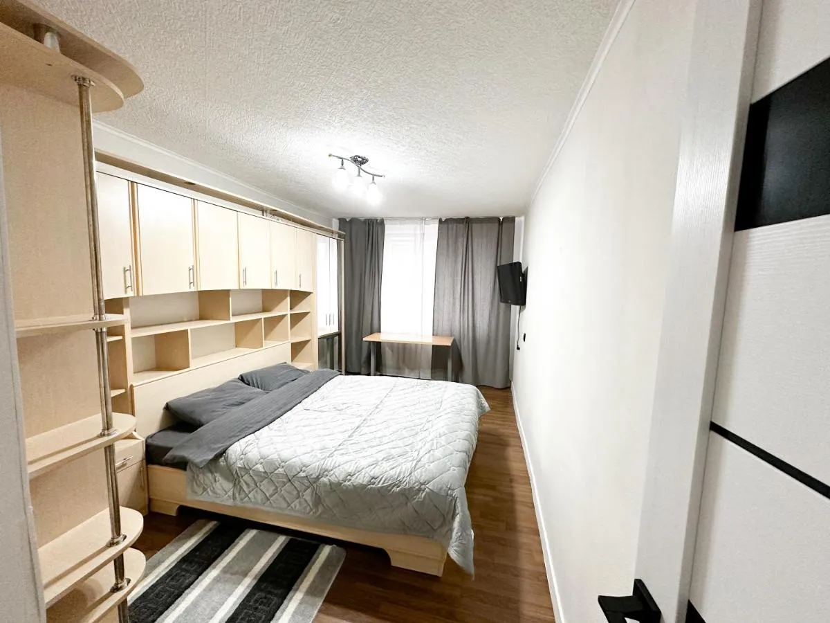 Image 3 of Center Location 2 bedrooms
