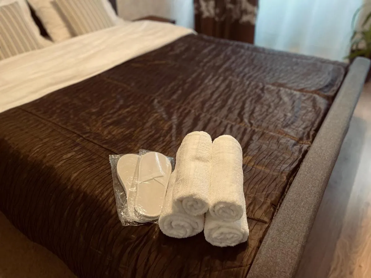 Image 4 of City Center Apartment