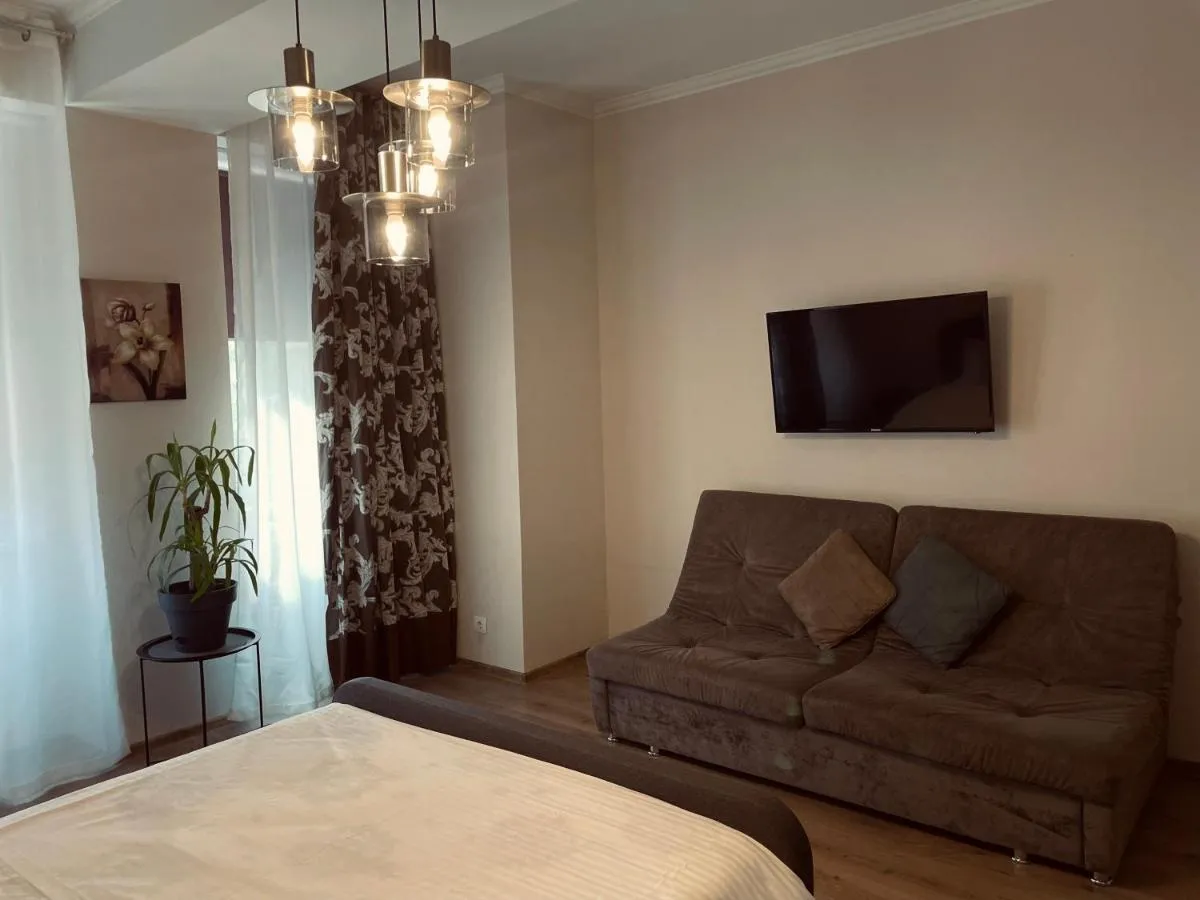 Image 5 of City Center Apartment