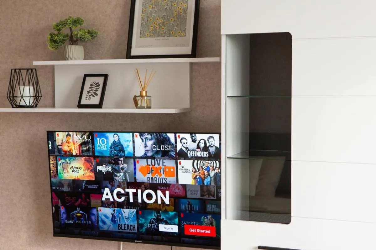 Image 1 of Comfortable Living- Free Coffee, Netflix & More!