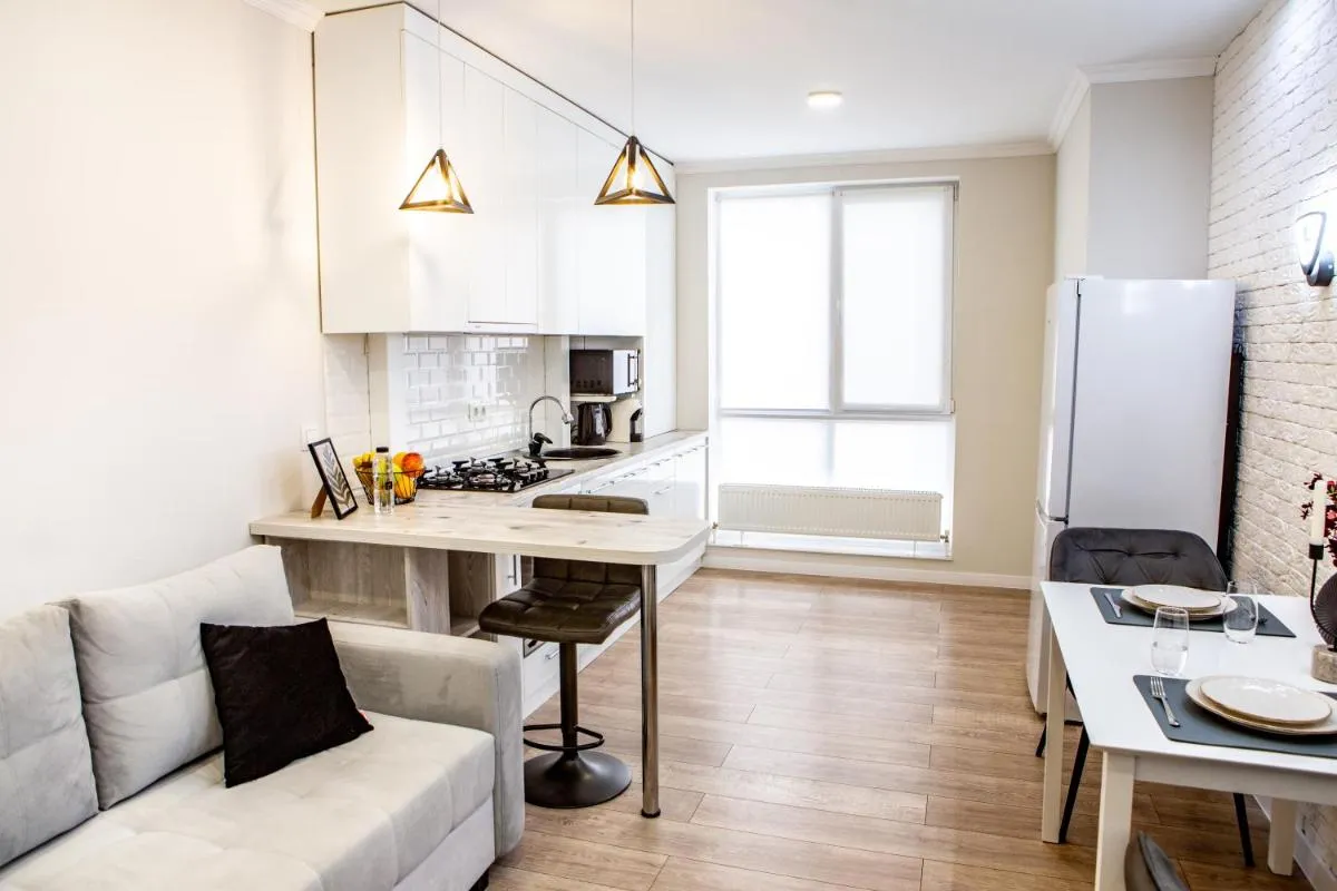 Image 2 of Comfortable Living- Free Coffee, Netflix & More!