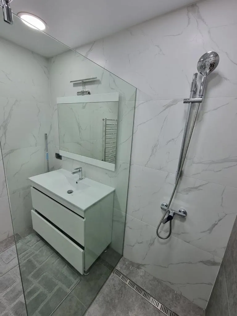 Image 3 of Comfortable Luxury Apartments in Center