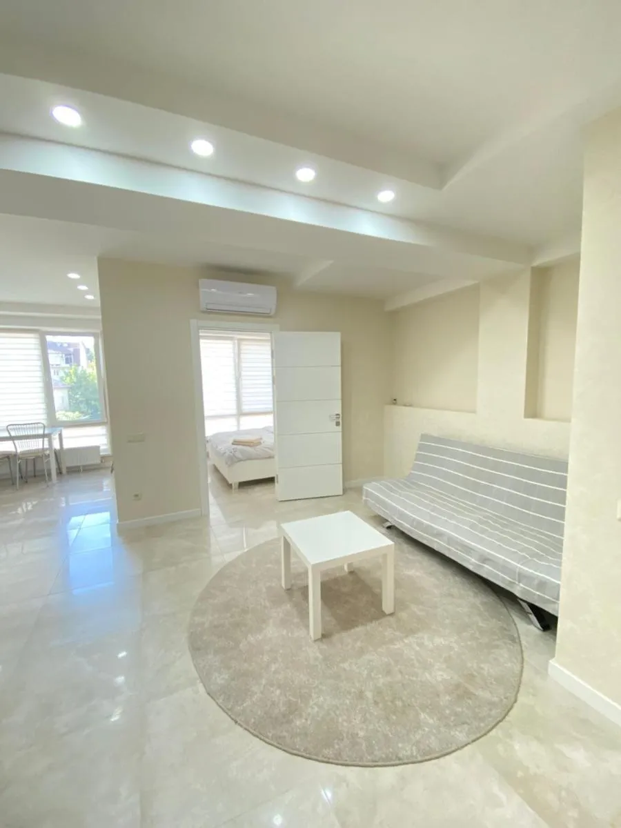 Image 6 of Cozy Apartment Near Park
