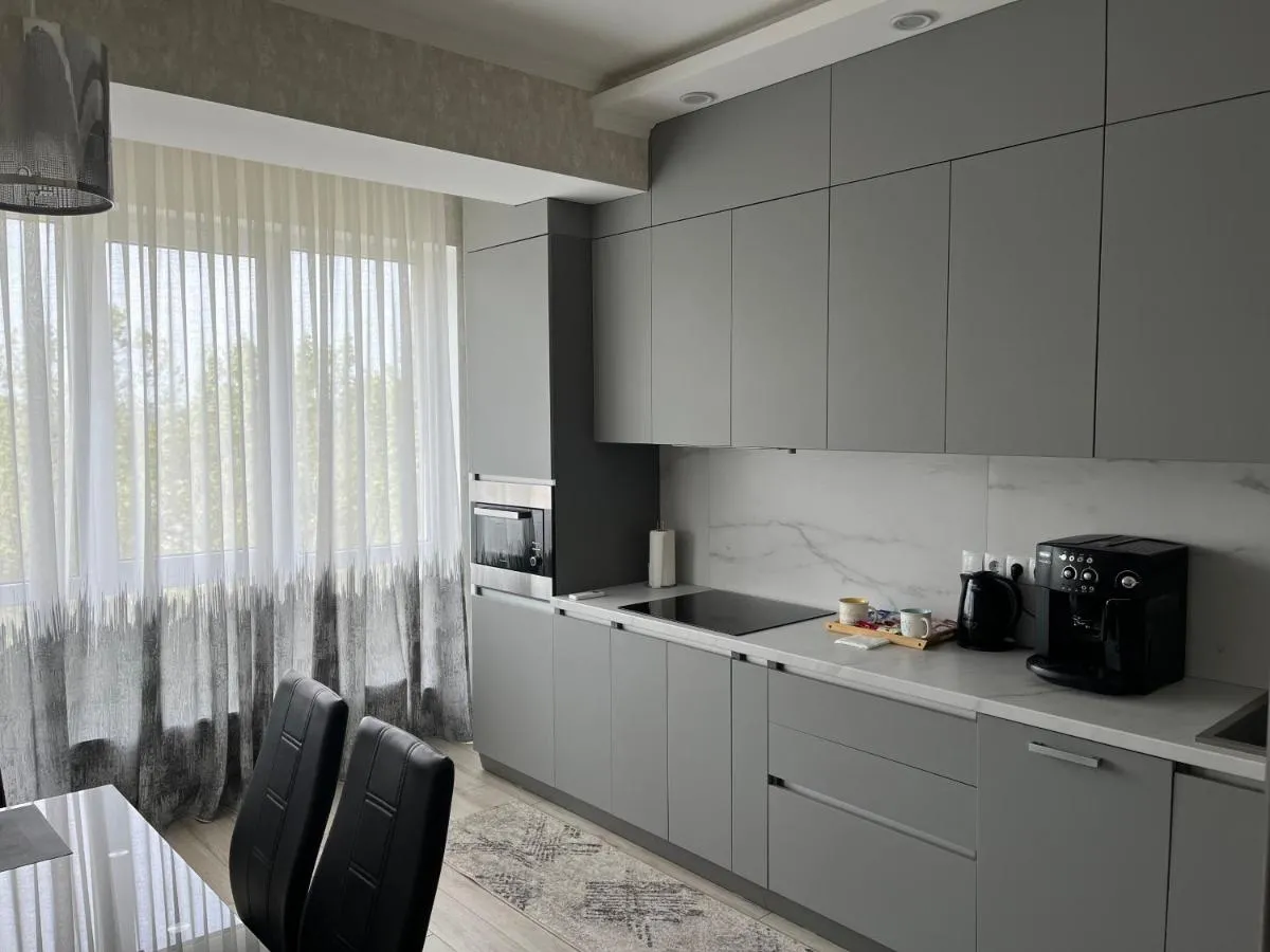 Image 2 of Dendrarium Park Apartment