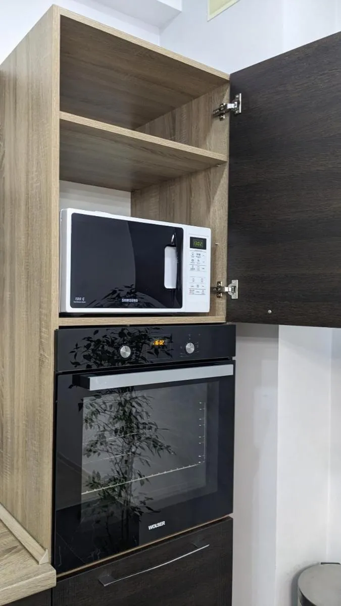 Image 4 of ExFactor apartment