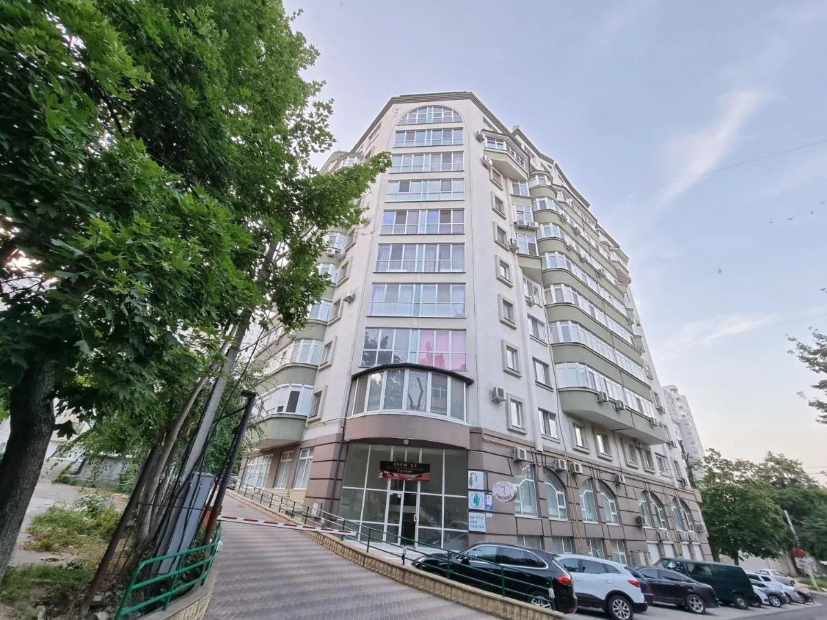 Image 6 of Extra Grand Apartments Two Bedrooms Ultracentral