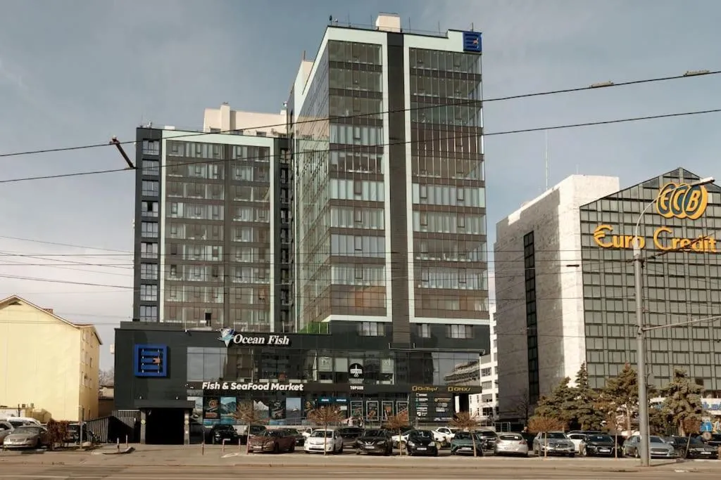Image 3 of Flatkeepers – Downtown suite