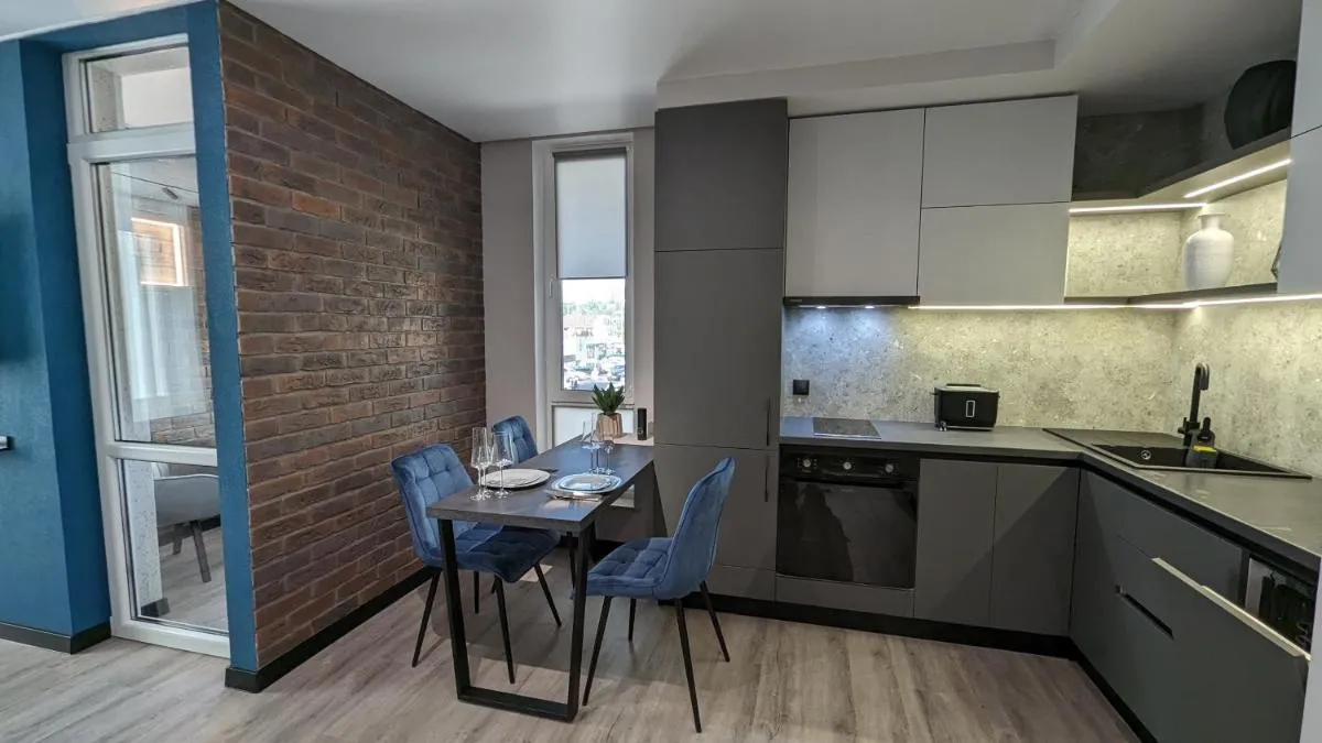 Image 1 of HERMES AVENUE Apartments