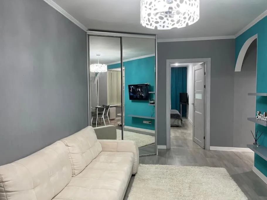 Image 3 of In the center 1 bedroom and living