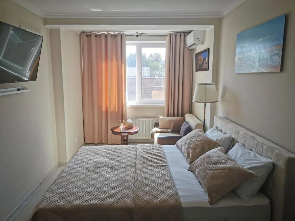 Image 3 of Lovely central 1BR apartment with a balcony