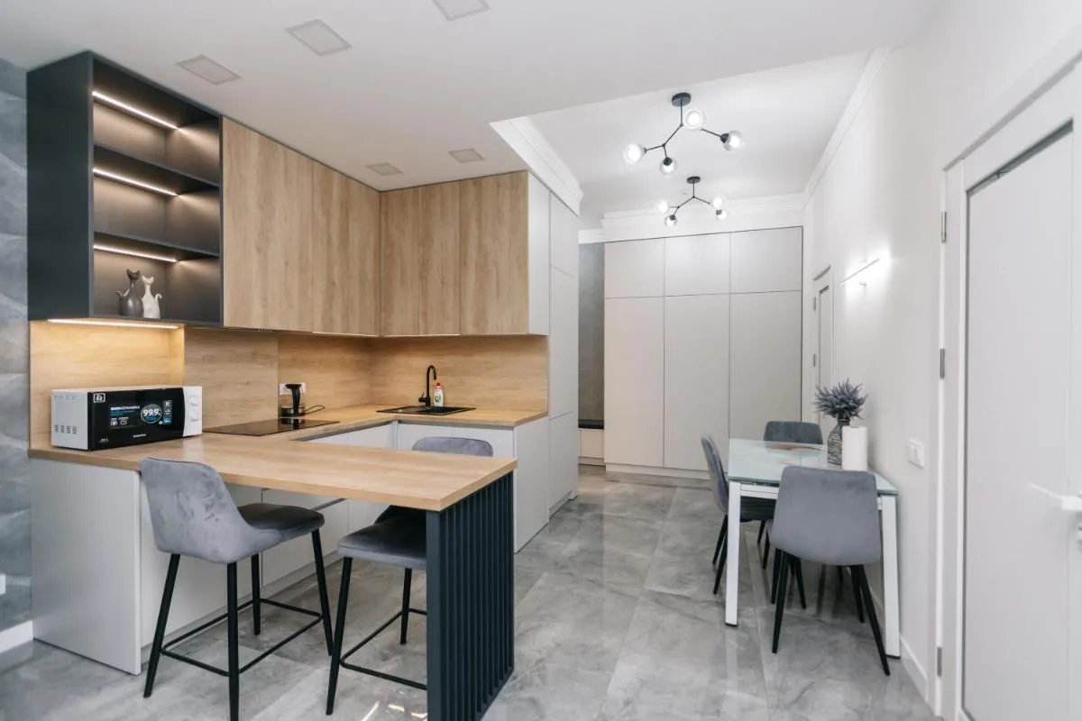 Image 3 of Luxury Apartment