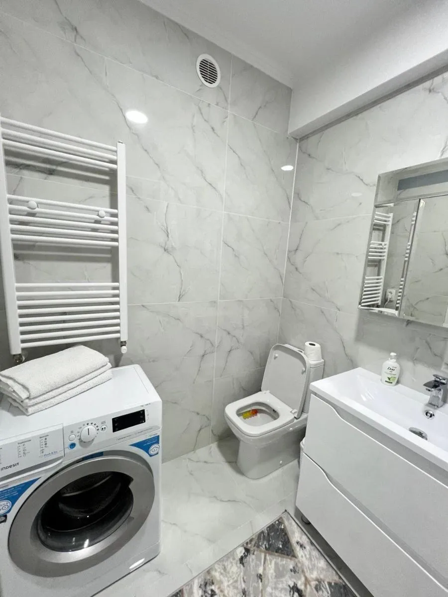 Image 3 of Luxury Aparts