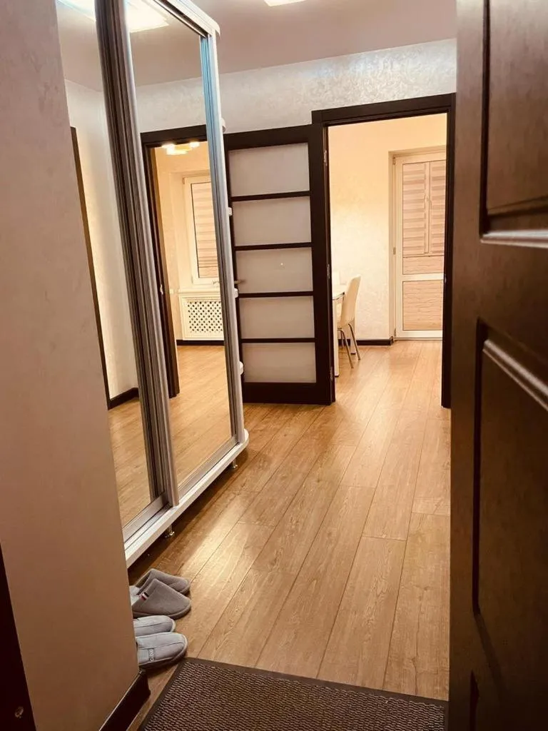 Image 4 of Luxury Home center