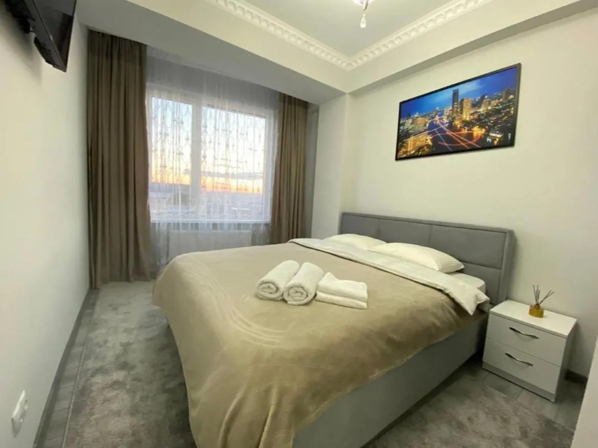 Image 2 of Luxury Oasis Flat