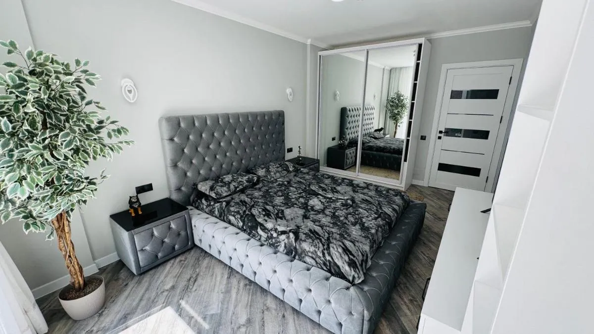 Image 1 of MOD residence 2