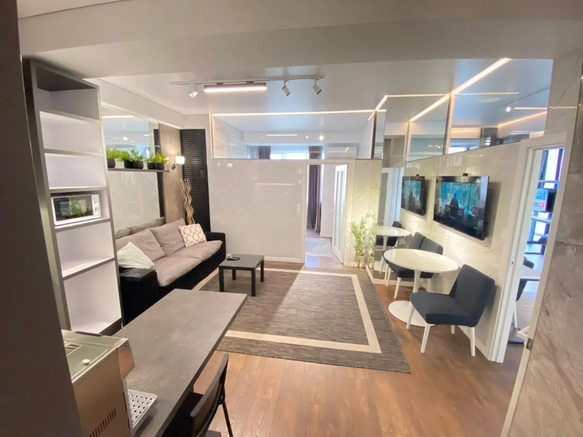 Image 1 of Modern Lux Apartment in Centre Chișinău