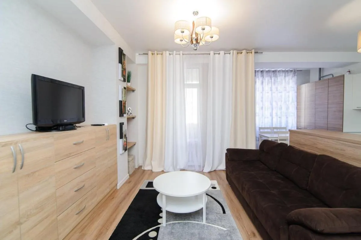Image 5 of Modern and Grand Apartment at Lev Tolstoi with 2 rooms and living