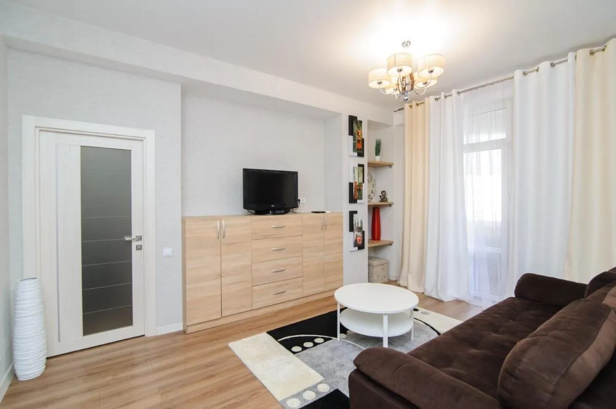Image 6 of Modern and Grand Apartment at Lev Tolstoi with 2 rooms and living