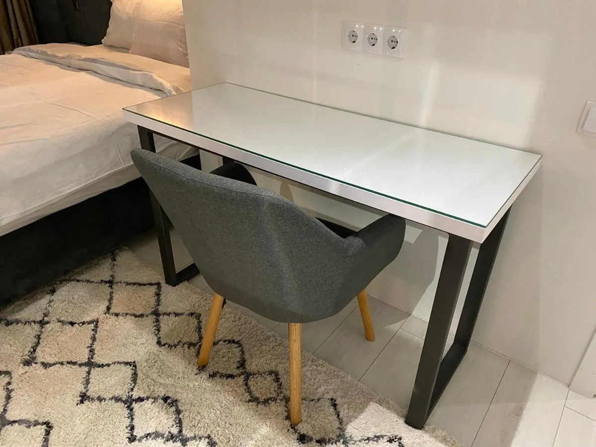 Image 5 of New 2 Modern Lux Apartment