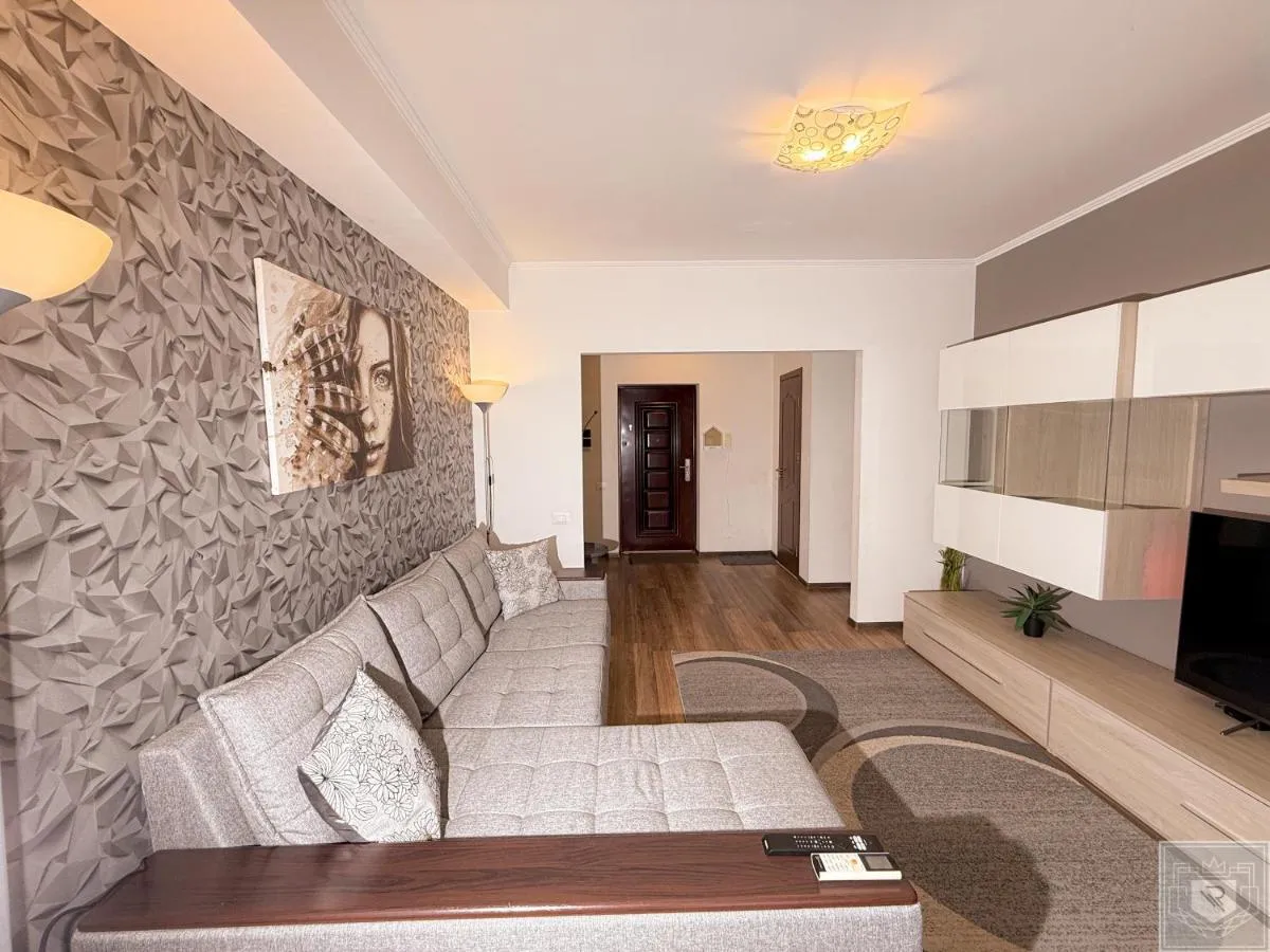 Image 5 of RentHouse Apartments-Ambient Light