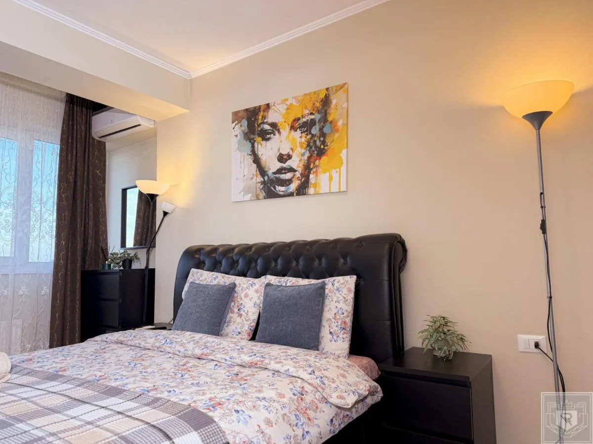 Image 1 of RentHouse Apartments-Ambient Light