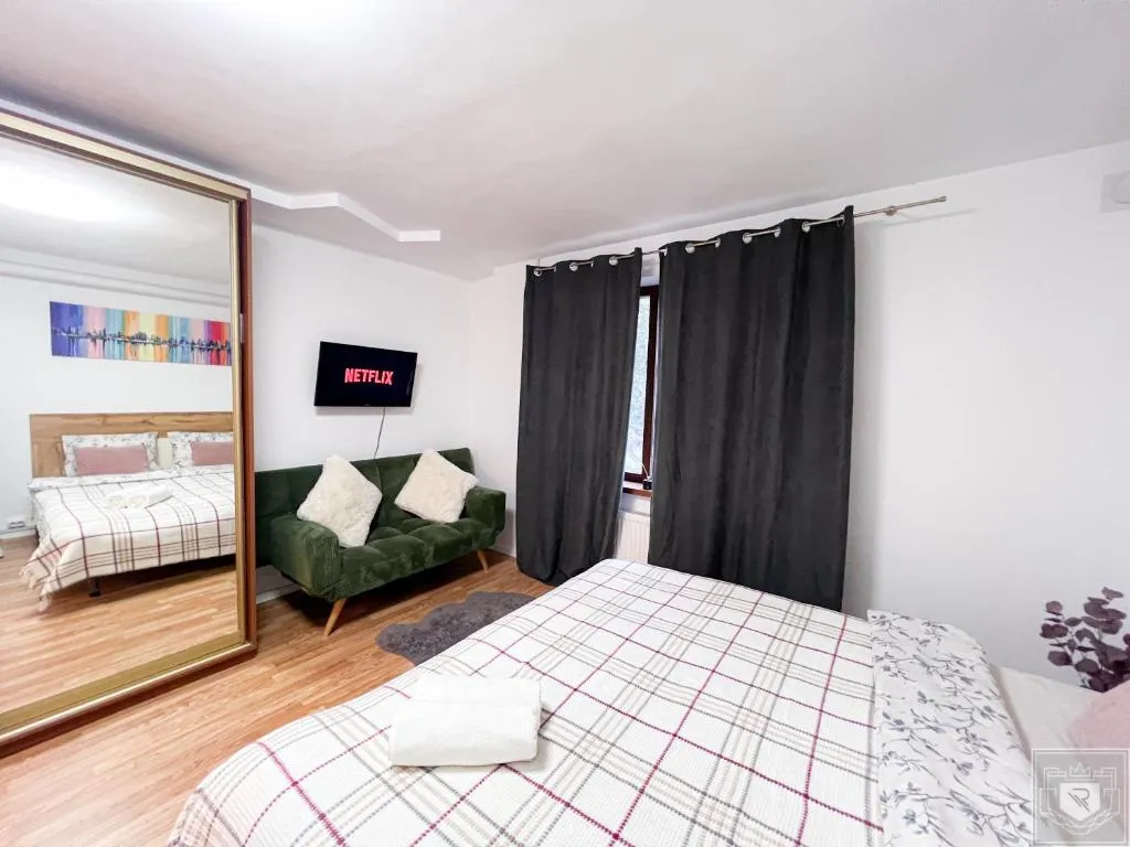 Image of RentHouse Apartments City Gates #2