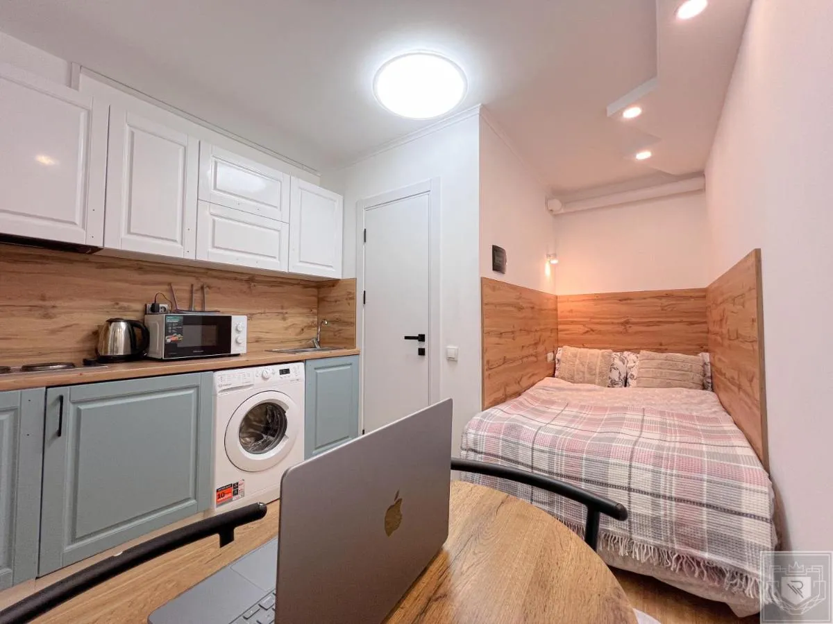Image 2 of RentHouse Apartments City Gates #4