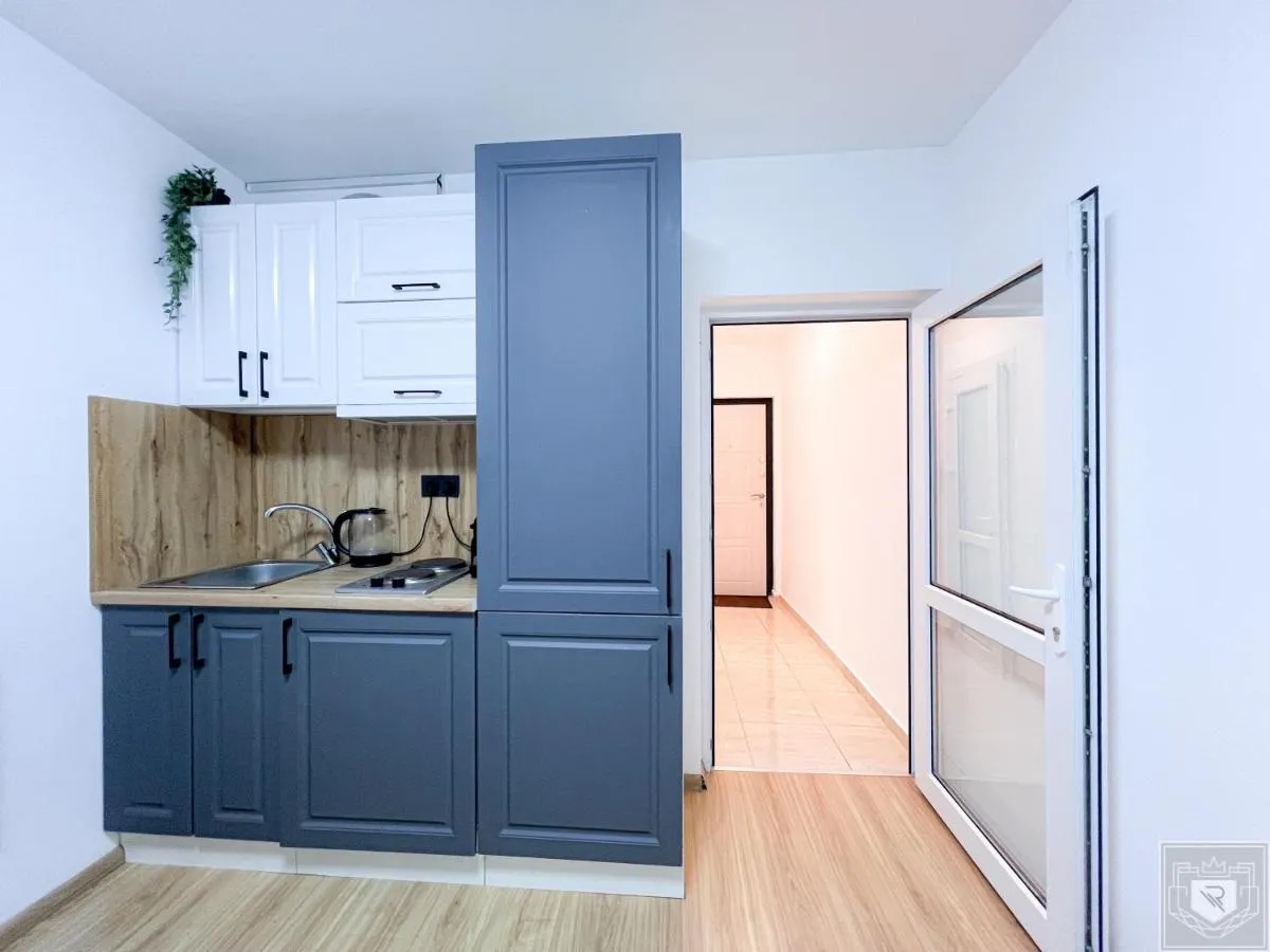 Image 6 of RentHouse Apartments City Gates #7