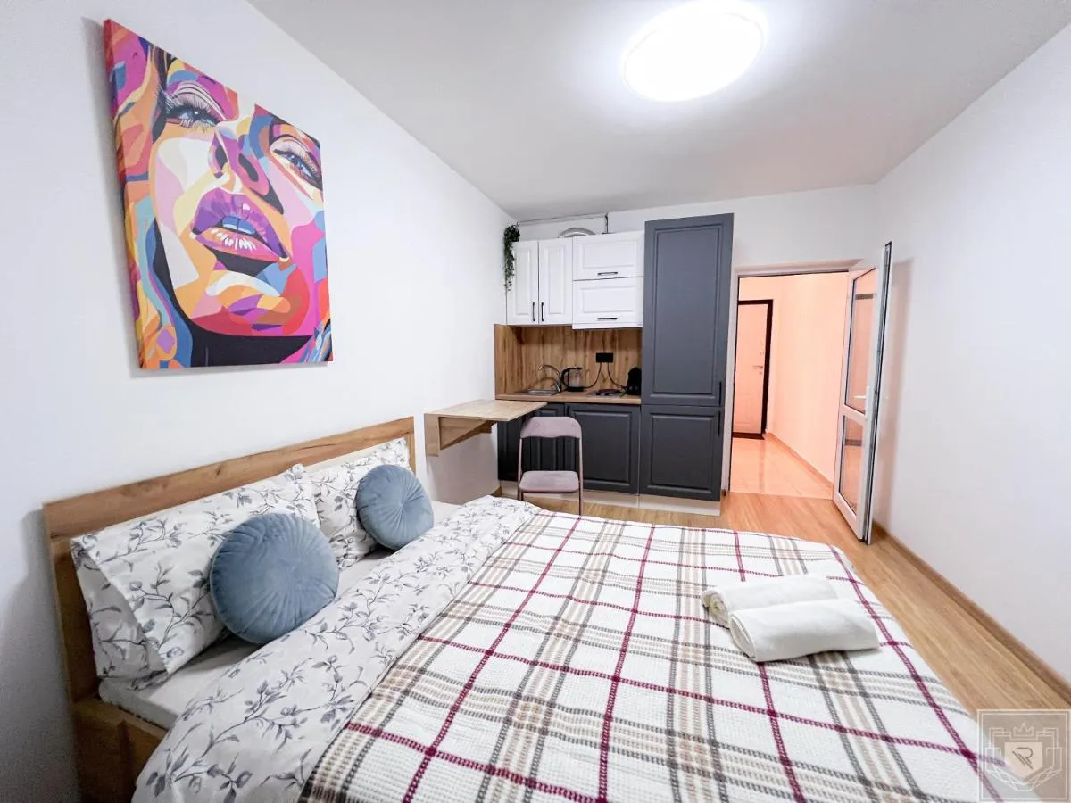 Image 4 of RentHouse Apartments City Gates #7