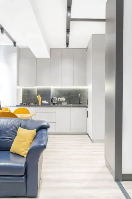 Image 5 of RentWill apartments Blue